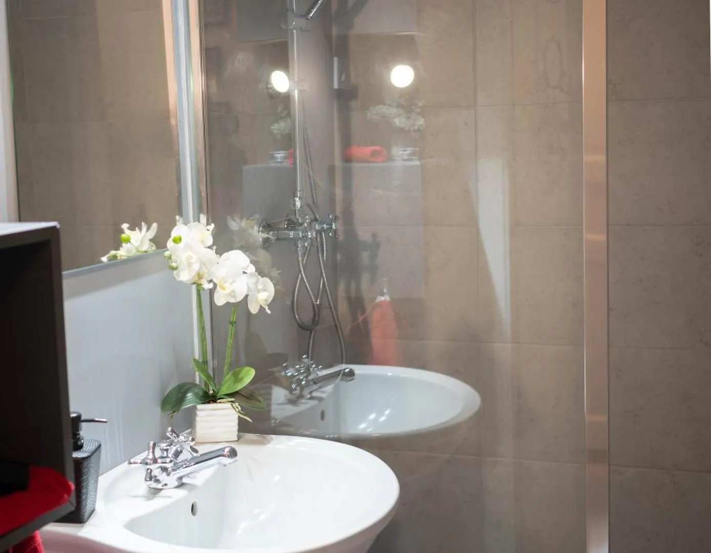 Stylish Studio Apartment In The Heart Of Budapest Hungary