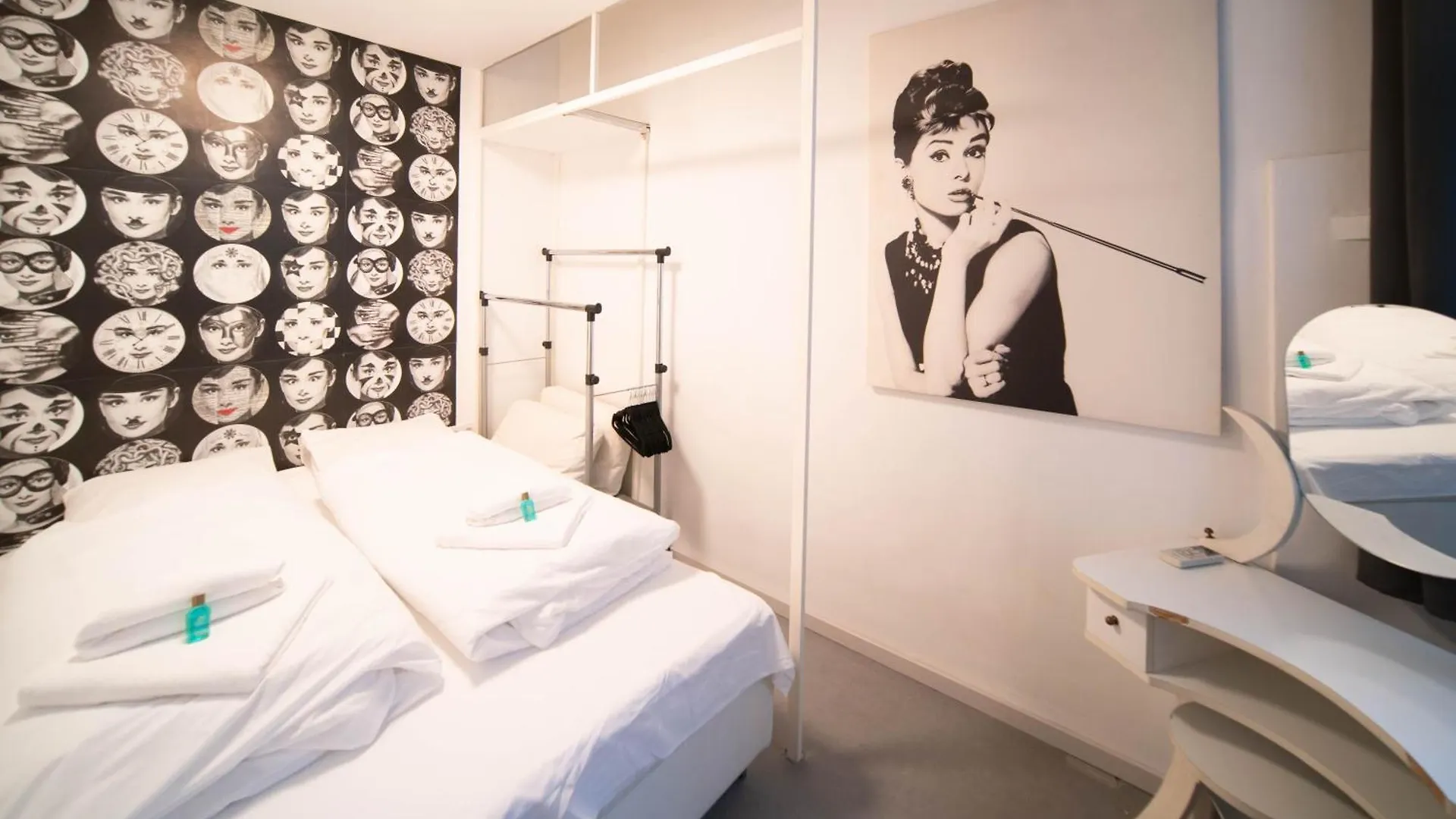 Stylish Studio Apartment In The Heart Of Budapest